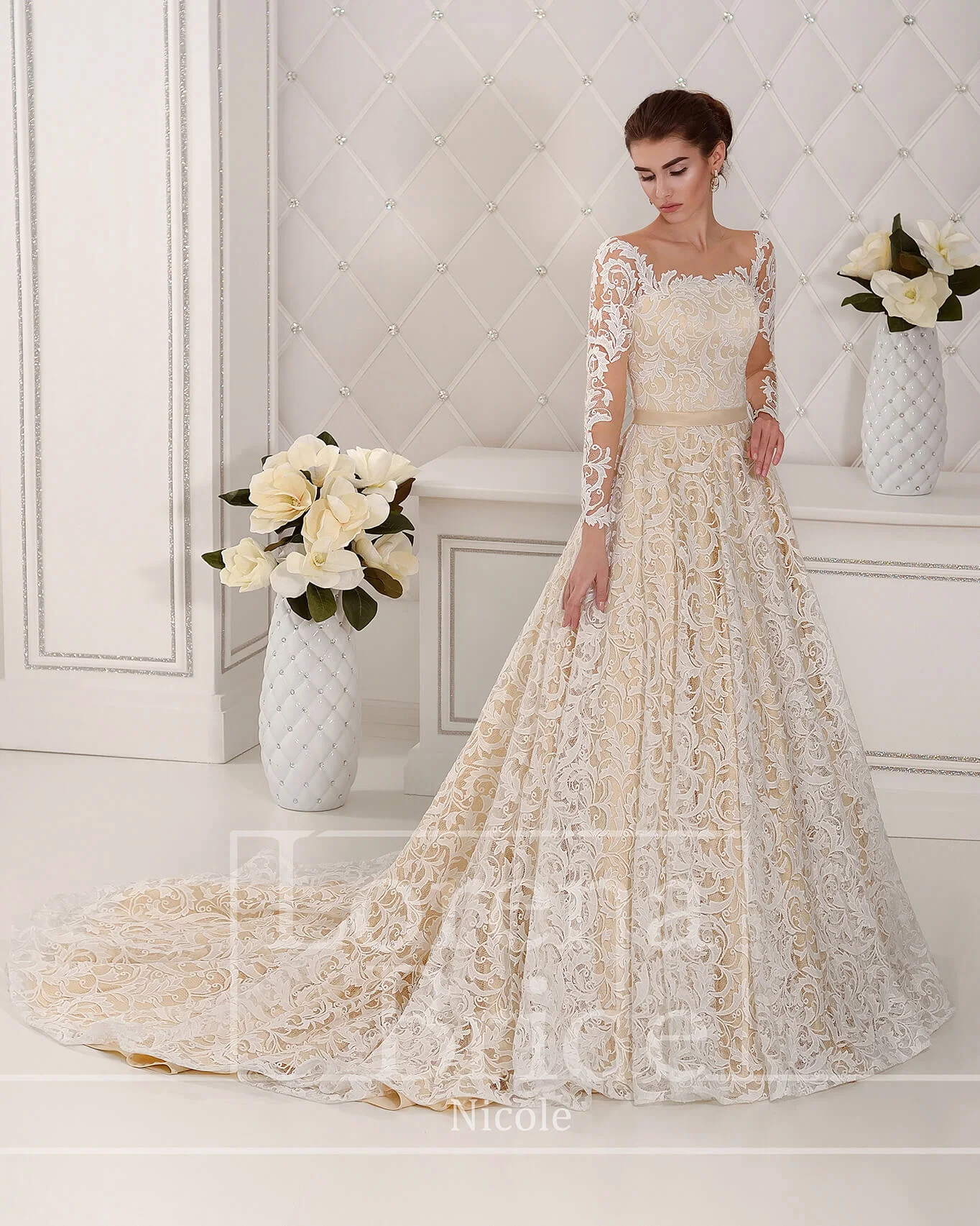 LORENA BRIDE