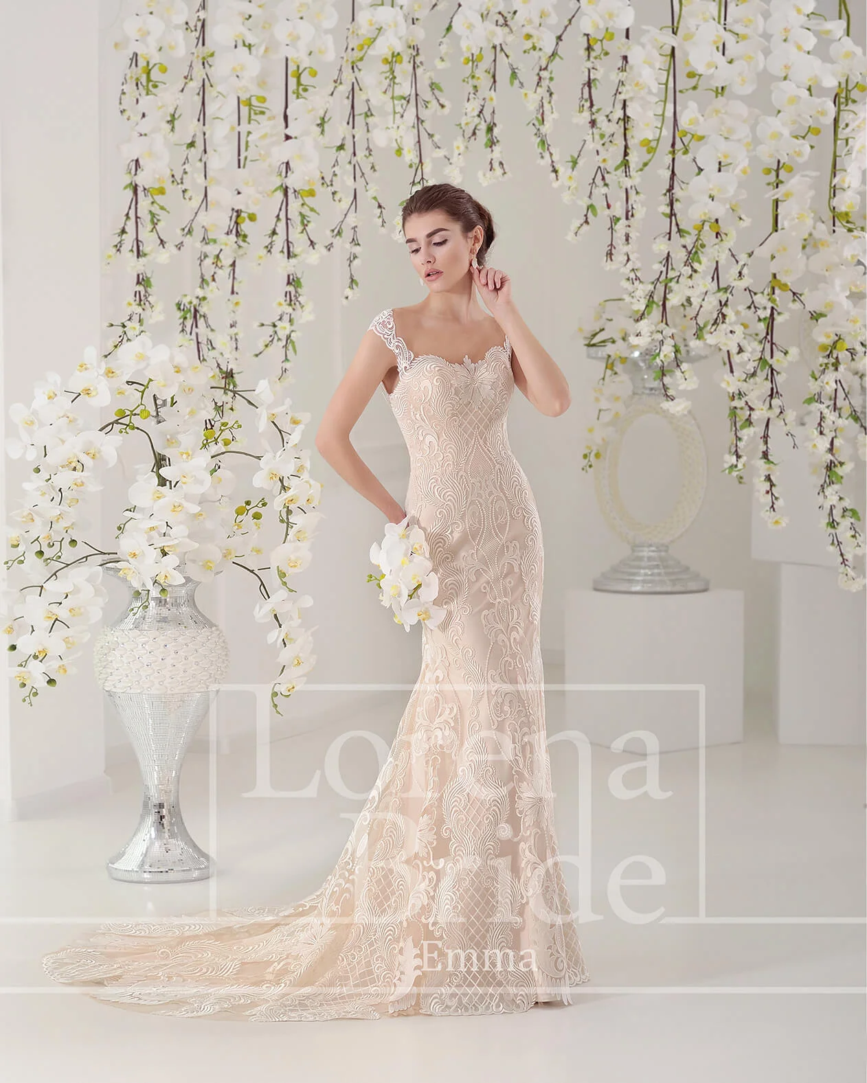 LORENA BRIDE