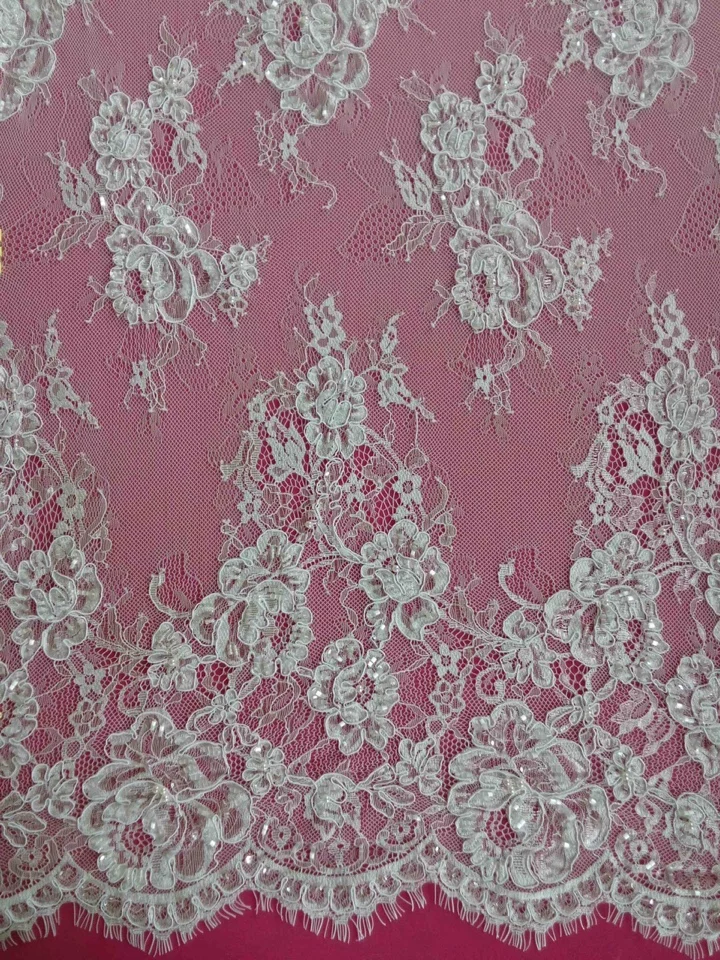 MAGIC LACE