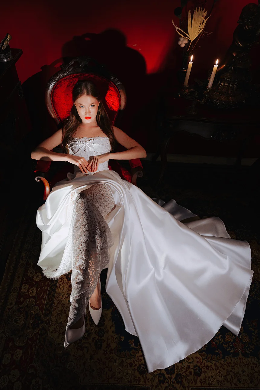 LARA BRIDAL