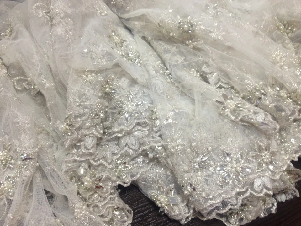 MAGIC LACE