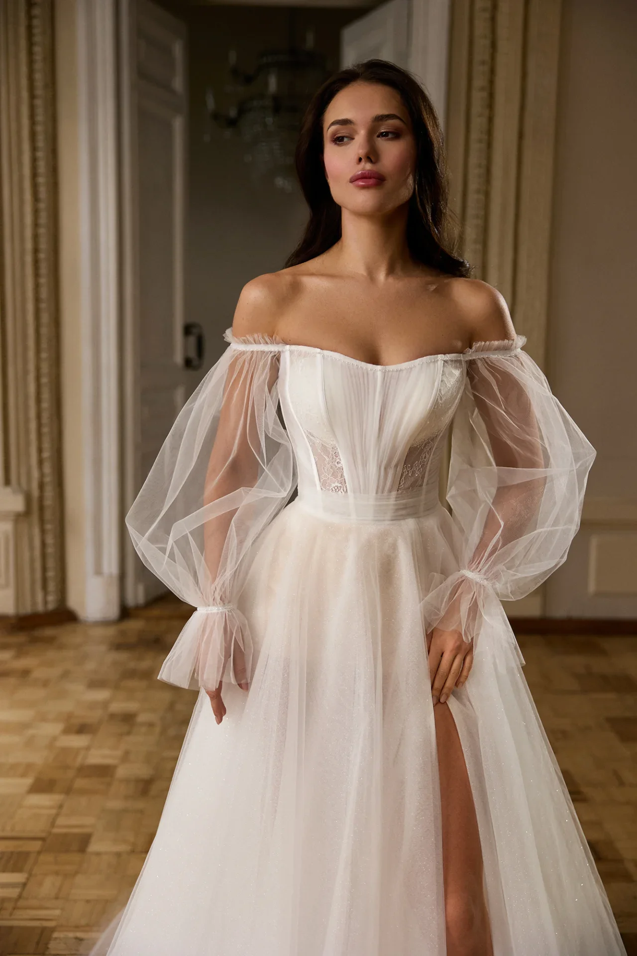 Платье APRIOL