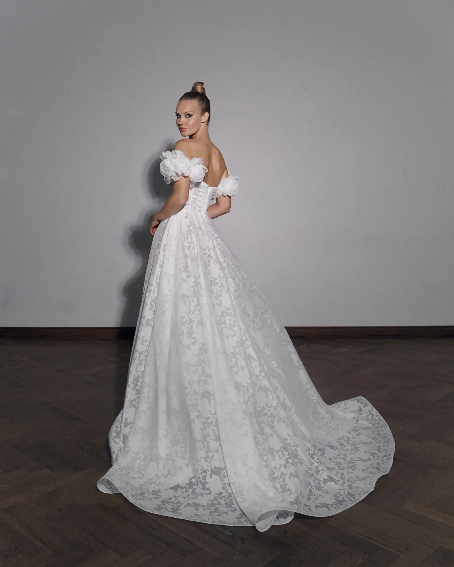 Платье ARNELLA